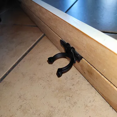 Kẹp chân ốp chân bếp (Kitchen plinth clip) cho chân 29/30 mm