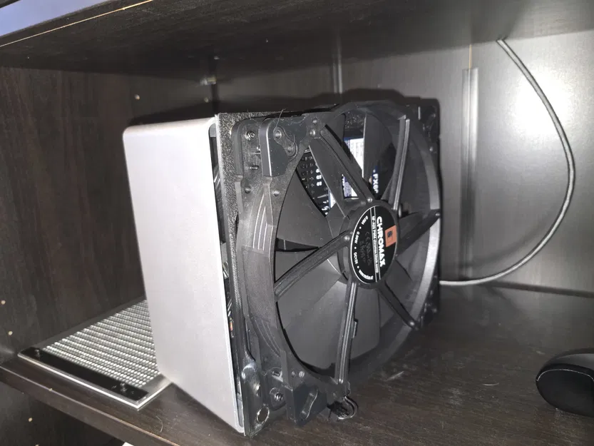 Ngàm gắn quạt 200mm cho mặt sau Jonsbo NV10 (Back Panel Fan Mount) - Image 1