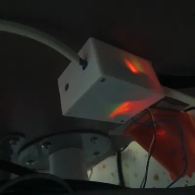 Giá đỡ relay gắn dưới bàn