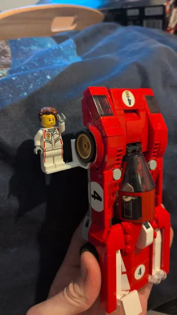 Giá treo tường Lego Speed Champions - Image 1