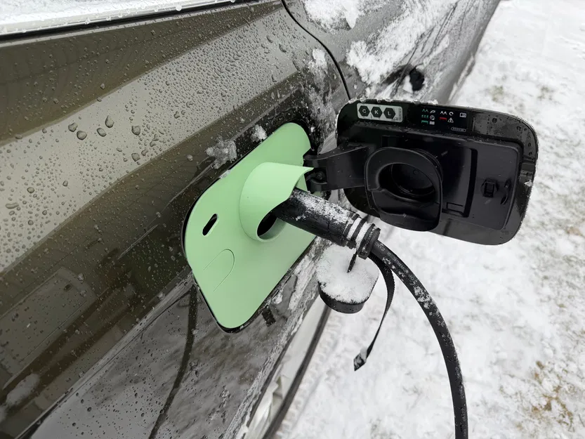 Skoda Enyaq - Nắp che cổng sạc (Charger cover) - Image 1