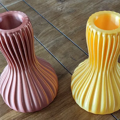 Chỉ Là Một Cái Bình Hoa Nữa (Just Another Vase)