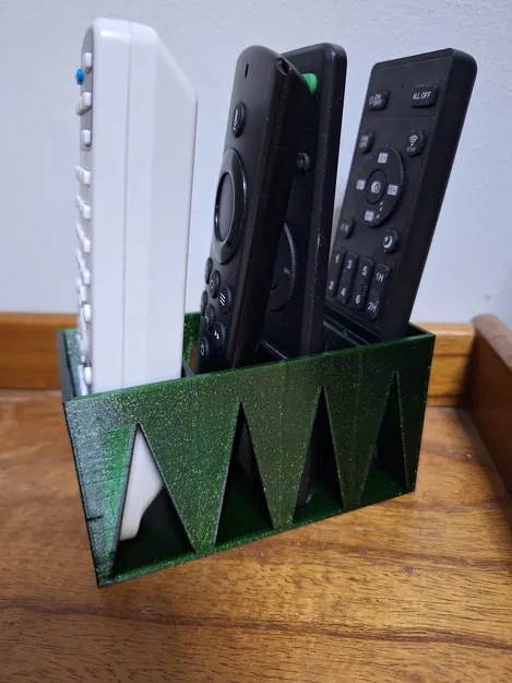 Remote holder x4 – Giá để 4 remote dựng đứng - Image 2