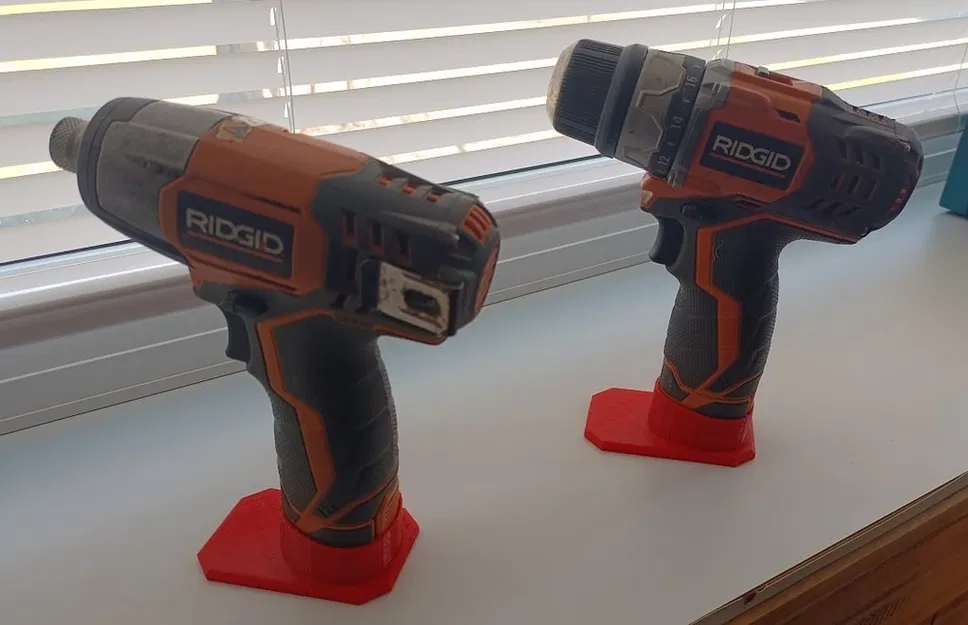 Chân đế đứng thẳng cho khoan/pin Ridgid AEG 12V - Image 1