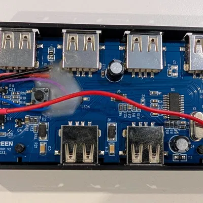 Bộ điều khiển ESPHome cho Universal UGREEN USB Sharing Switch