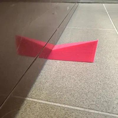 Doorstop – Chèn cửa dễ luồn, chỉnh bằng chân