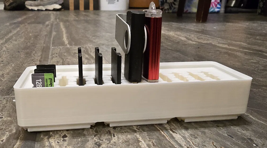 Bản gridfinity re-refined xịn hơn cho khay SD/microSD & USB-A/USB-C - Image 1