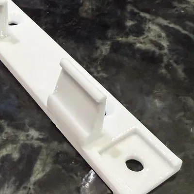 Ngàm gắn LED strip 10mm dạng nghiêng (10mm LED Angled Light Strip Mount)