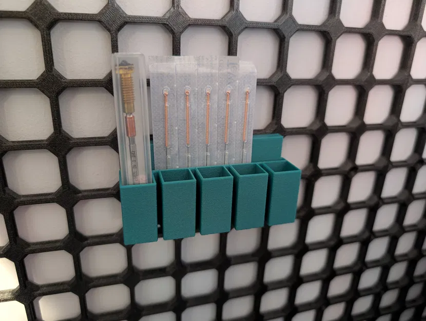 Hộp đựng đầu phun Nextruder Opengrid + chỗ cất kim - Image 1