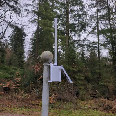 Node Meshtastic Năng Lượng Mặt Trời với Panel 5W