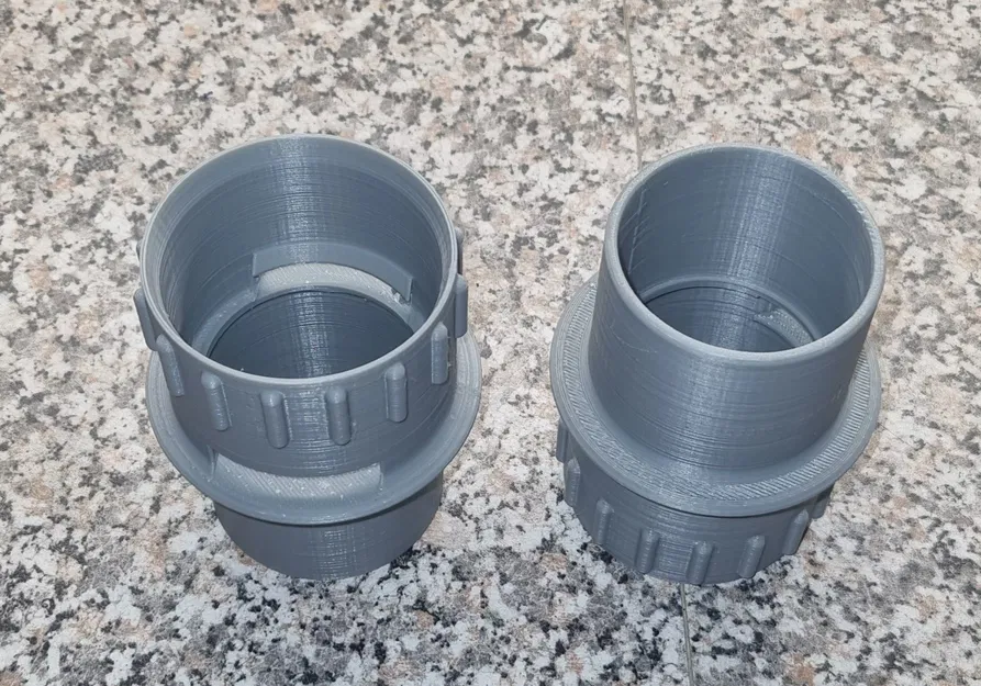 Gần như ai cũng có ống ở nhà: adapter hay rớt xuống đất… - Image 1