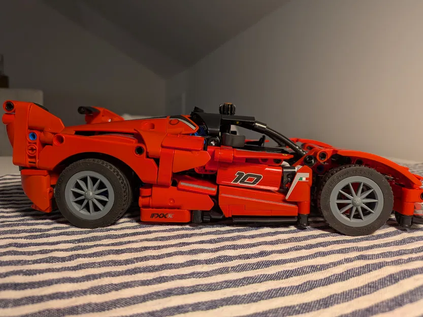 Bánh xe Lego Ferrari - Image 1