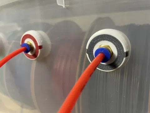 PTFE Iris Adapter - Image 9