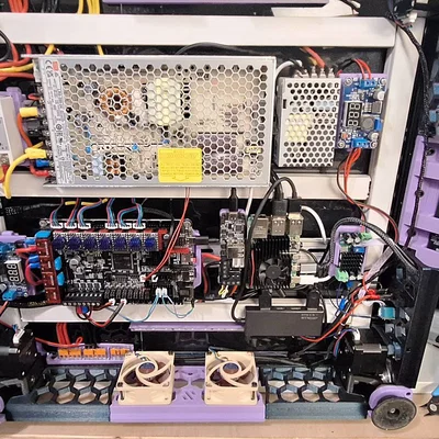 Ngàm gắn DIN rail cho Buck converter