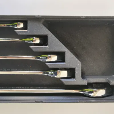 Khay Gridfinity cho bộ cờ lê khớp gập Parkside (articulated spanner set)