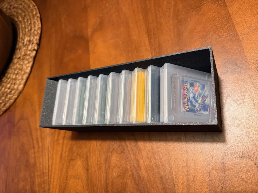 Giá đựng băng GameBoy nghiêng (GameBoy Cartridge Holder -- Angled) - Image 3