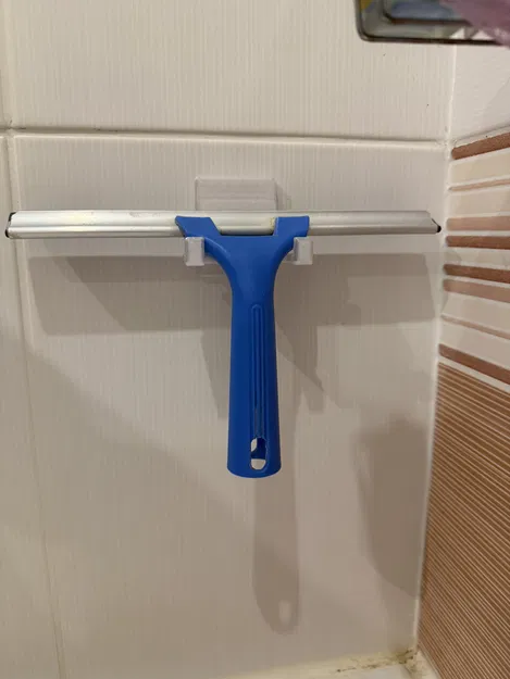 Giá treo cây gạt kính cửa sổ (Window Squeegee Holder) - Image 2