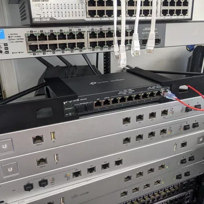 Giá gắn rack cho Omada ER7212PC hoặc ER7206 (Rack Mount)