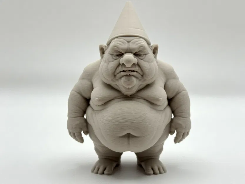 Gross Garden Gnome (Ông lùn vườn “gross”) - Image 1