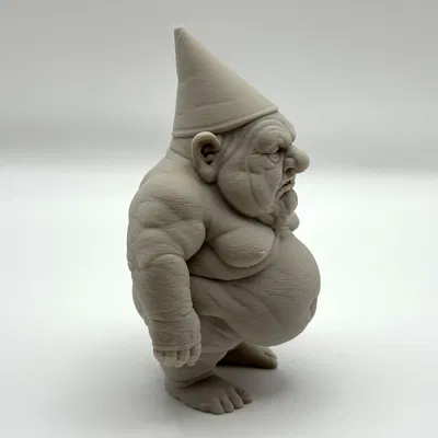 Gross Garden Gnome (Ông lùn vườn “gross”)