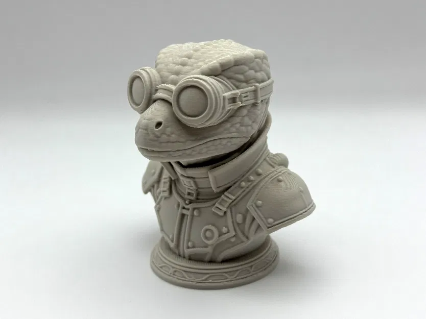 Tượng Bán Thân Thằn Lằn Steampunk (Steampunk Lizard Bust) - Image 5