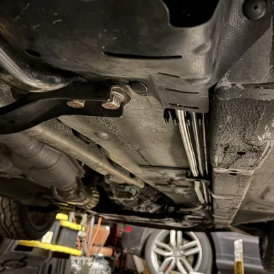 Kẹp giữ ống nhiên liệu NB Miata (NB miata fuel pipe holders)