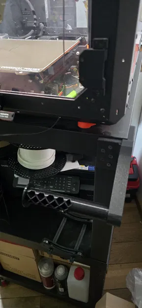 Giá đỡ spool gắn vào chân bàn IKEA LACK - Image 7