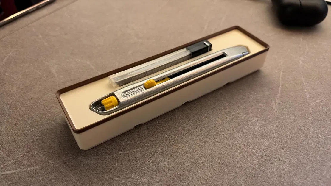 Insert Gridfinity 1x4 cho dao rọc giấy Stanley 10-095 - Image 1