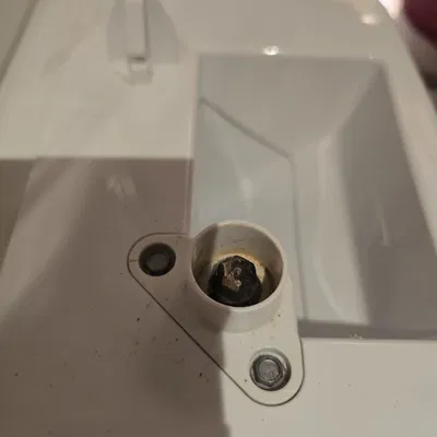 Chốt siết khít máy làm đá tủ lạnh KitchenAid (Icemaker Nub)