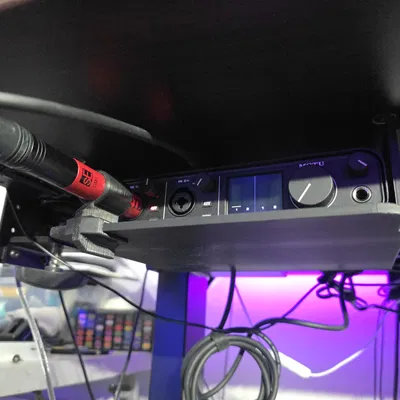 MOTO M2 Under Desktop Mount – Khay gắn dưới bàn cho MOTU M2