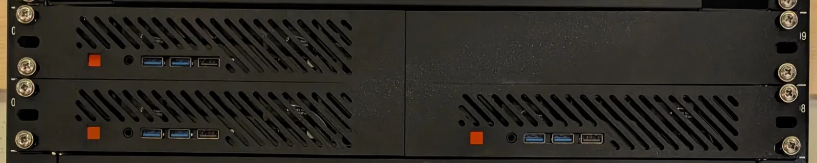 Minisforum MS-A2 & Mac Mini M2: bộ gá rack 1U (remix cứng hơn, mặt trước gọn) - Image 1