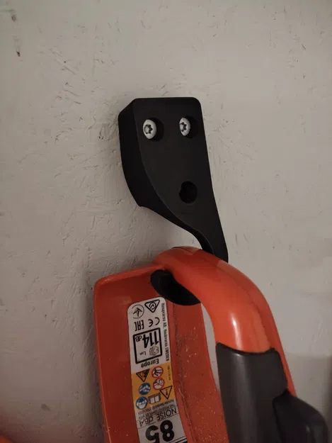 Móc treo cưa xích gắn tường (Chainsaw wall hanger) - Image 1