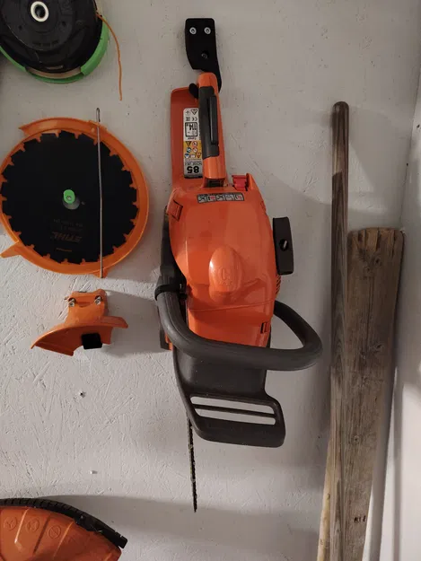 Móc treo cưa xích gắn tường (Chainsaw wall hanger) - Image 3