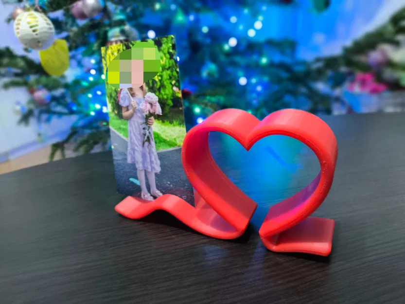 Kẹp Giữ Ảnh Hình Trái Tim (Heart Photo Holder) - Image 1