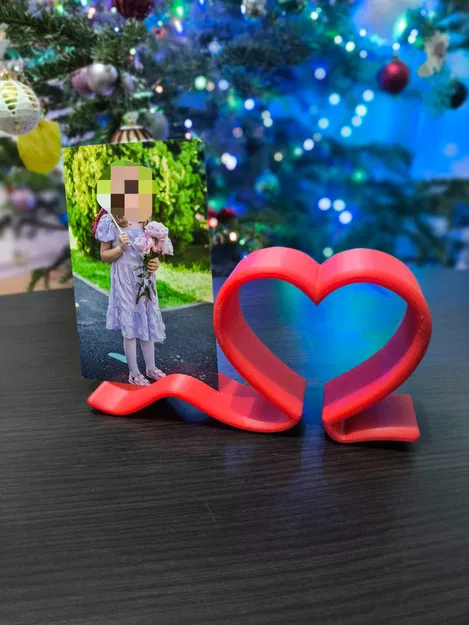 Kẹp Giữ Ảnh Hình Trái Tim (Heart Photo Holder) - Image 2