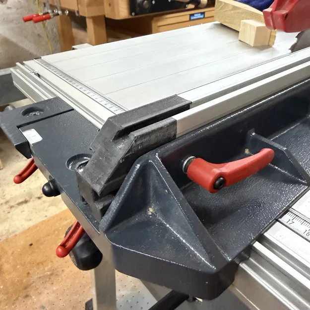 Phần nối dài dẫn hướng thẳng đứng cho Mafell Erika - Image 2