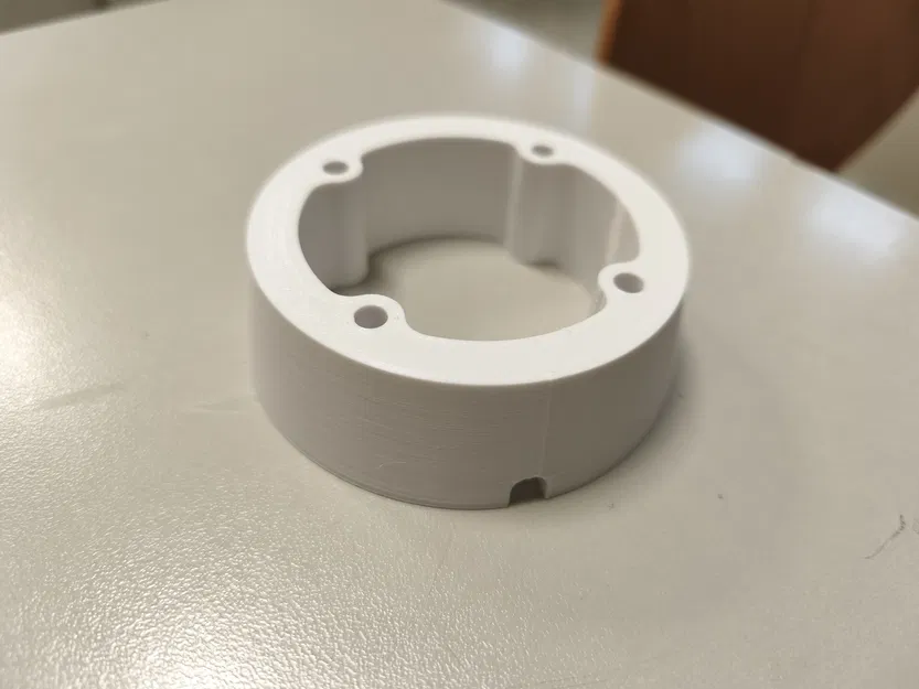 Spacer Unifi G5 Turret Ultra có lỗ đi dây - Image 1