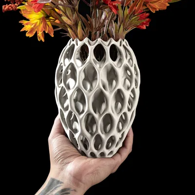 Bình Hoa Invader 02 – MODERN MACHINE