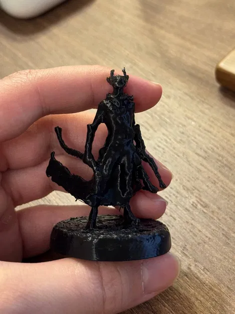 Mô Hình Thợ Săn Bloodborne - Image 1