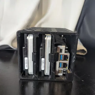 Vỏ NAS cho ZimaBoard 2 (Tool-less)