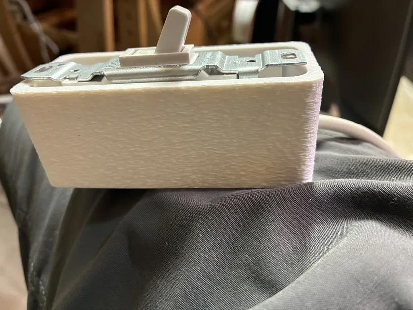 Hộp công tắc Toggle 1 gang bản mỏng (Single Gang “Thin” Toggle Switch Box) - Image 3