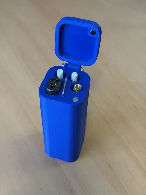 Hộp đựng TS-100: mỏ hàn, 2 tip, heat set insert adapters & hex key - Image 1