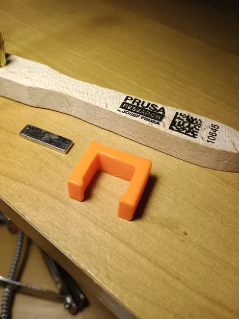 Giá Đỡ Chổi Vệ Sinh Nozzle Prusa Gắn Nam Châm - Image 1