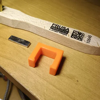 Giá Đỡ Chổi Vệ Sinh Nozzle Prusa Gắn Nam Châm