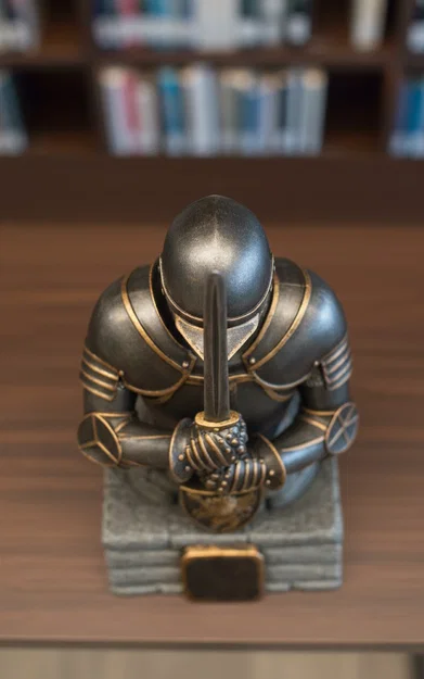 Tượng Bán Thân Hiệp Sĩ (Knight Bust) - Image 2