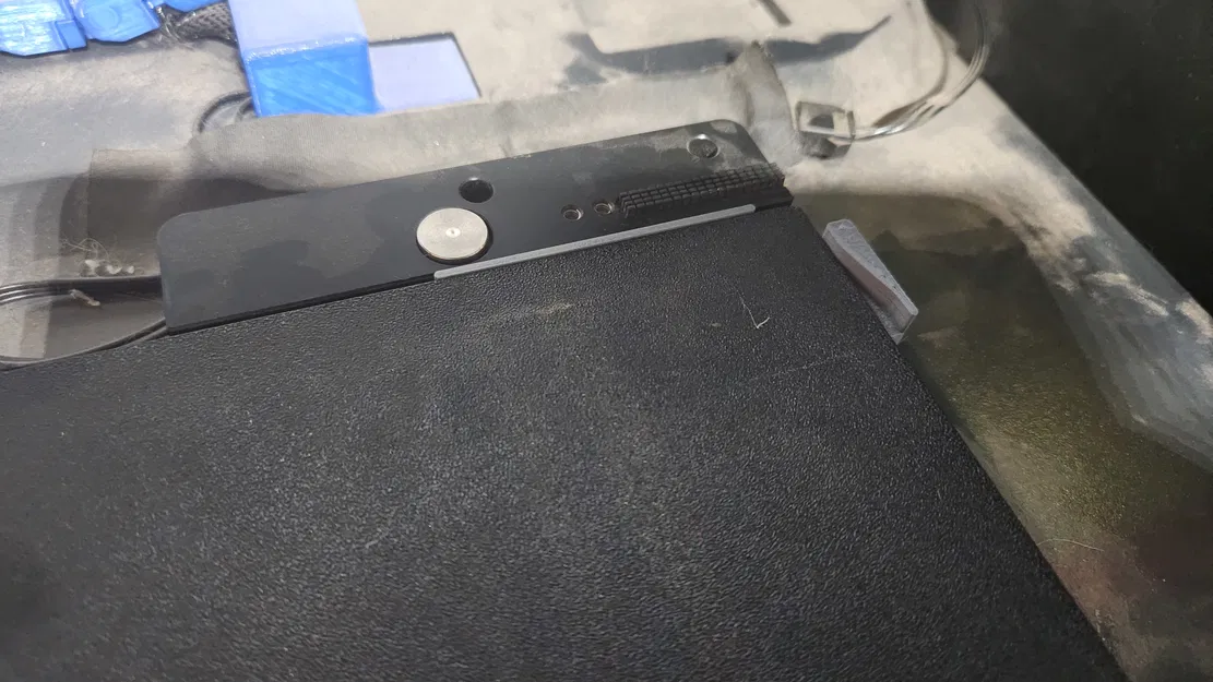 Gờ dẫn hướng plate R3men SV08 - Image 2