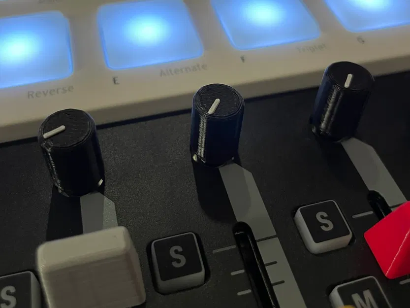 Núm vặn KORG NANO KONTROL (1 & 2) có vạch chỉ (Indicator) - Image 2