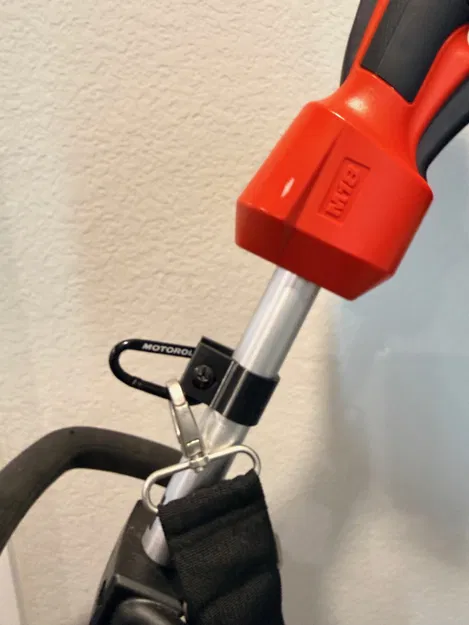 Clip gắn dây đeo vai cho Milwaukee Edge Trimmer (Shoulder Strap Clip) - Image 2