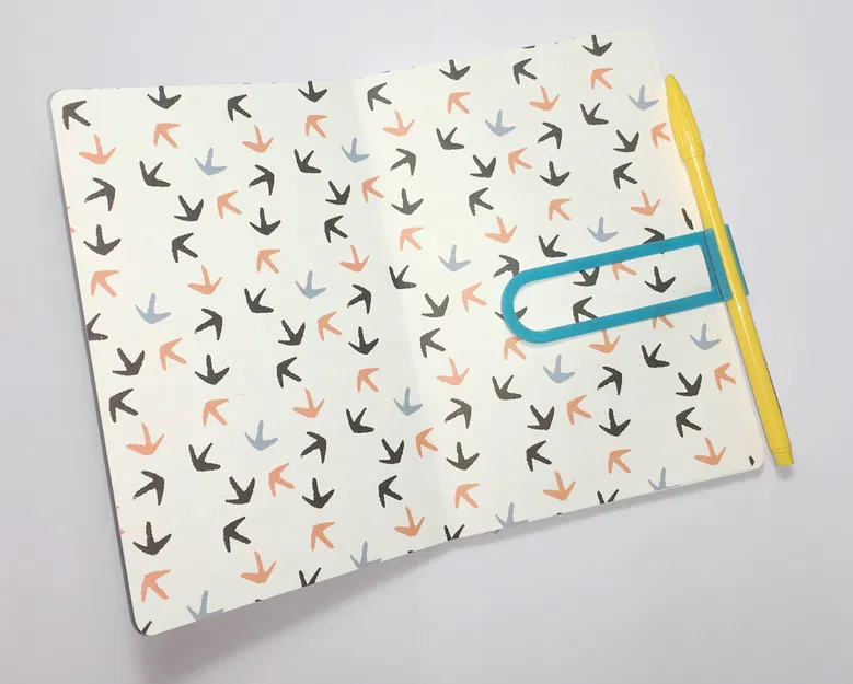 Bookmark mỏng có chỗ giữ bút (pen holder) - Image 4