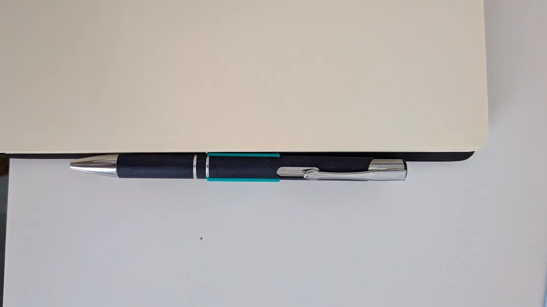 Bookmark kèm chỗ giữ bút - Image 2